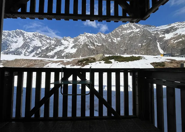 Piau-engaly Balcon Vue Sur Montagne Pied Pistes Proche Commerces Aragnouet